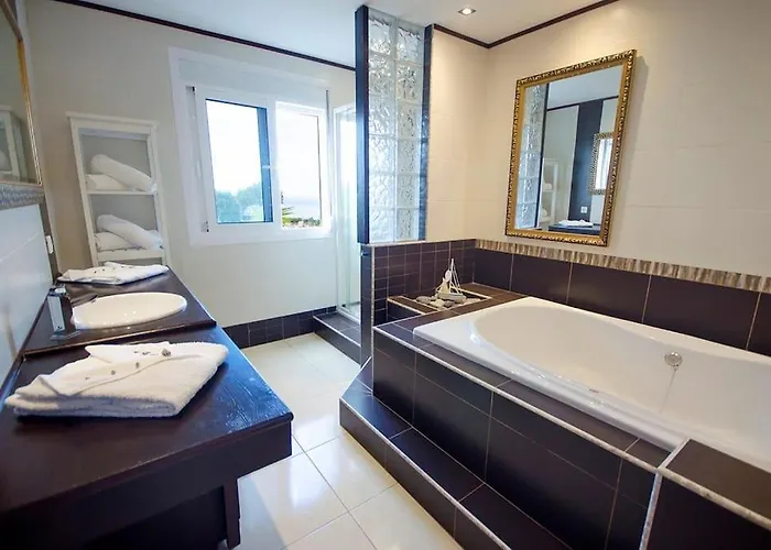 Willa Luxe With Private Pool, Jacuzzi And Spectacular Views *