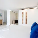 Luxe With Private Pool, Jacuzzi And Spectacular Views Вилла